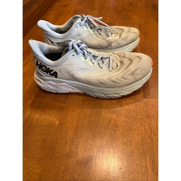 Woman’s Hoka sneakers size 7 well loved - Picture 1 of 5